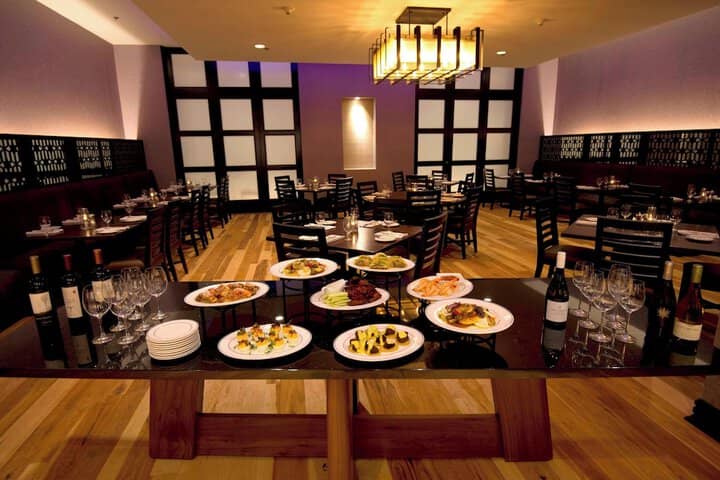 Dining 36 of 54